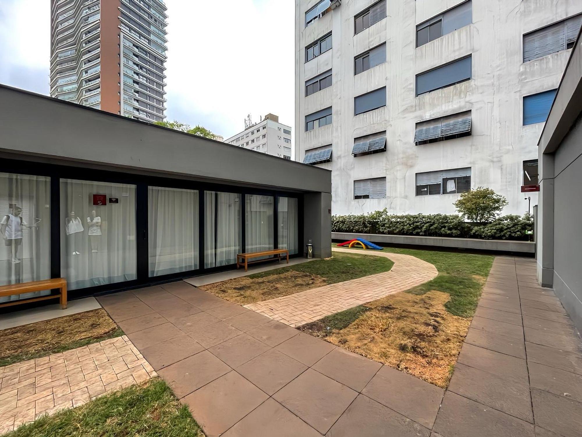 Vn Capote Valente: Conforto E Estilo Em São Paulo Eksteriør billede